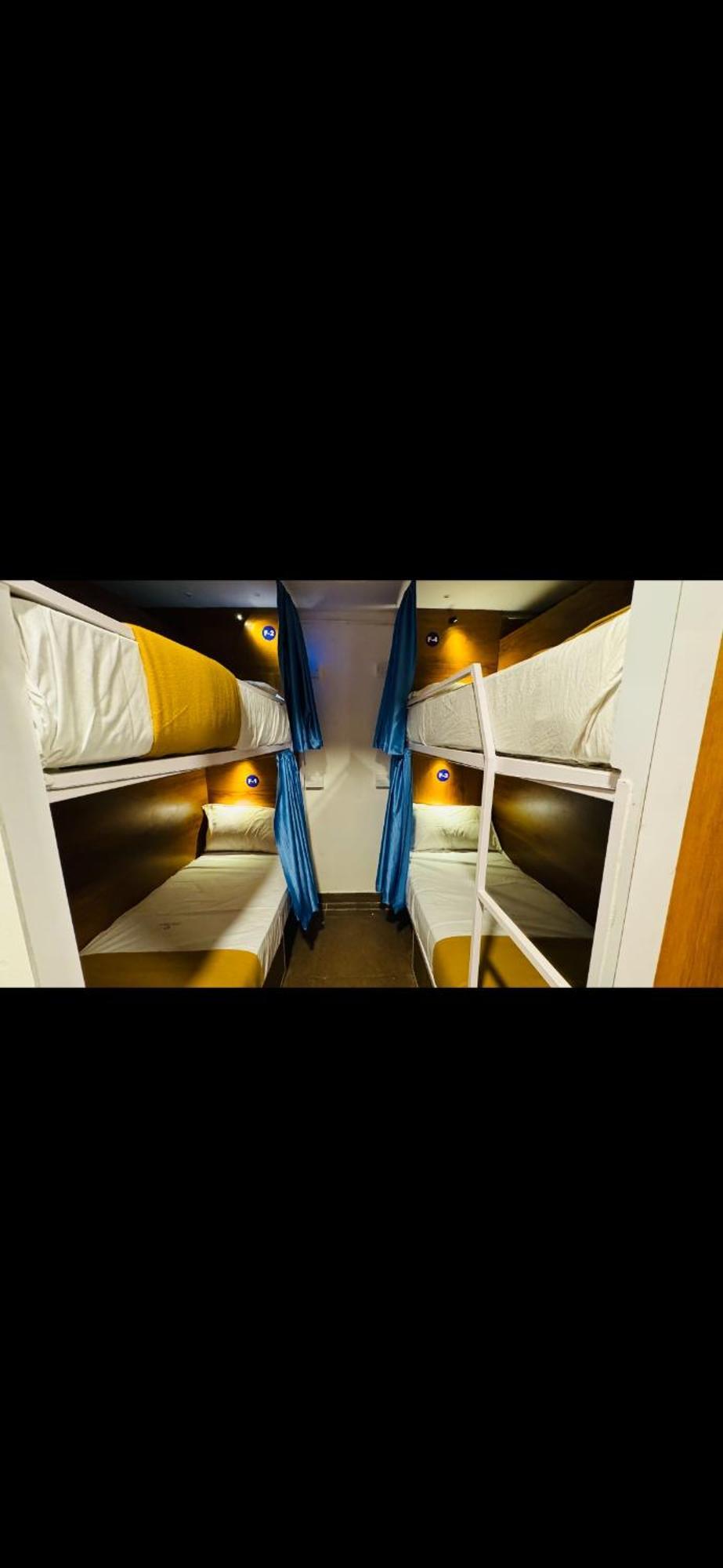 Lowfare Hotels Кожикод Екстериор снимка